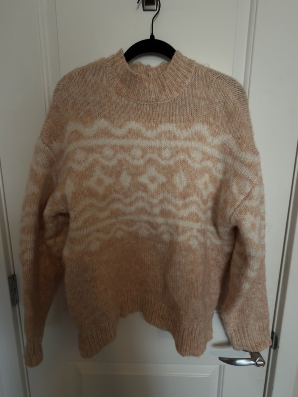 American Eagle Winter Sweater